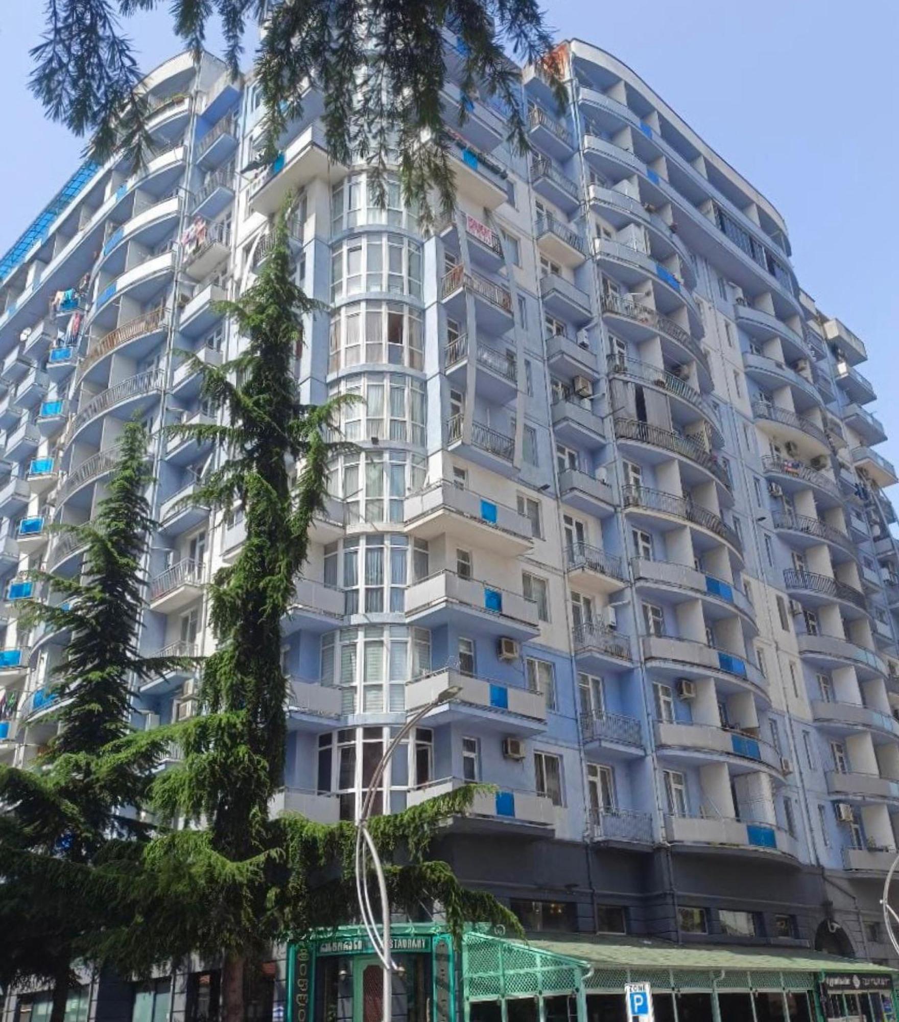 Grand Home Batumi Bagian luar foto