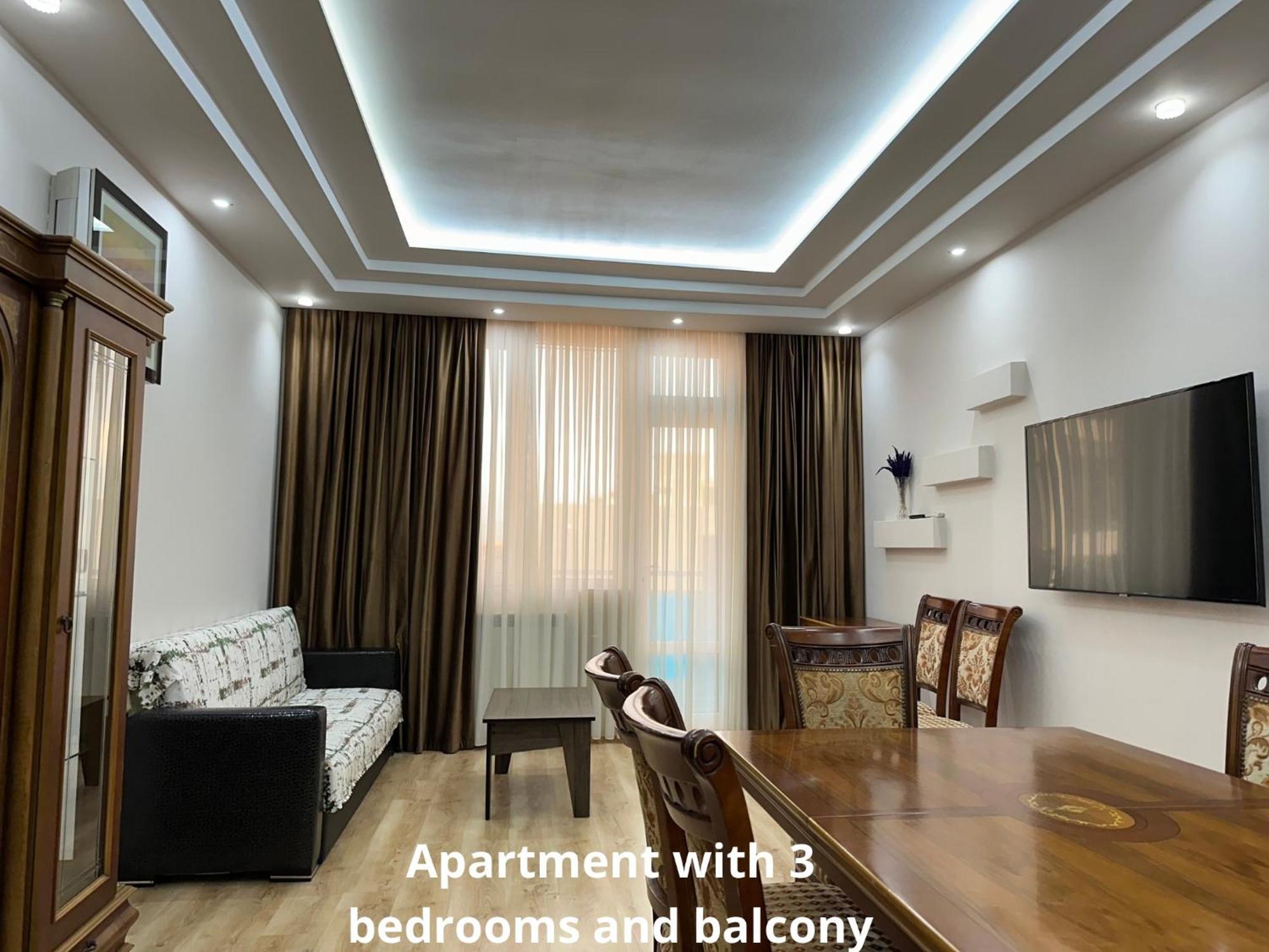 Grand Home Batumi Bagian luar foto