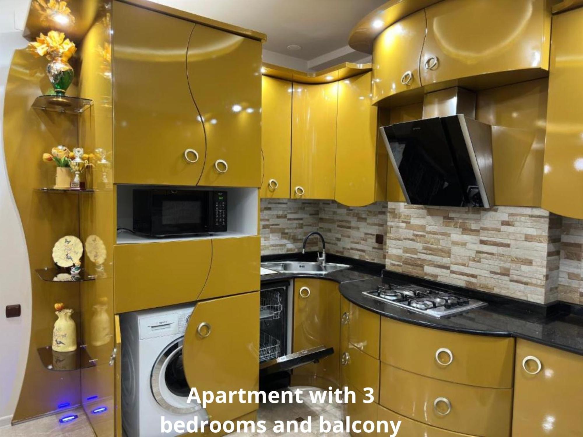 Grand Home Batumi Bagian luar foto