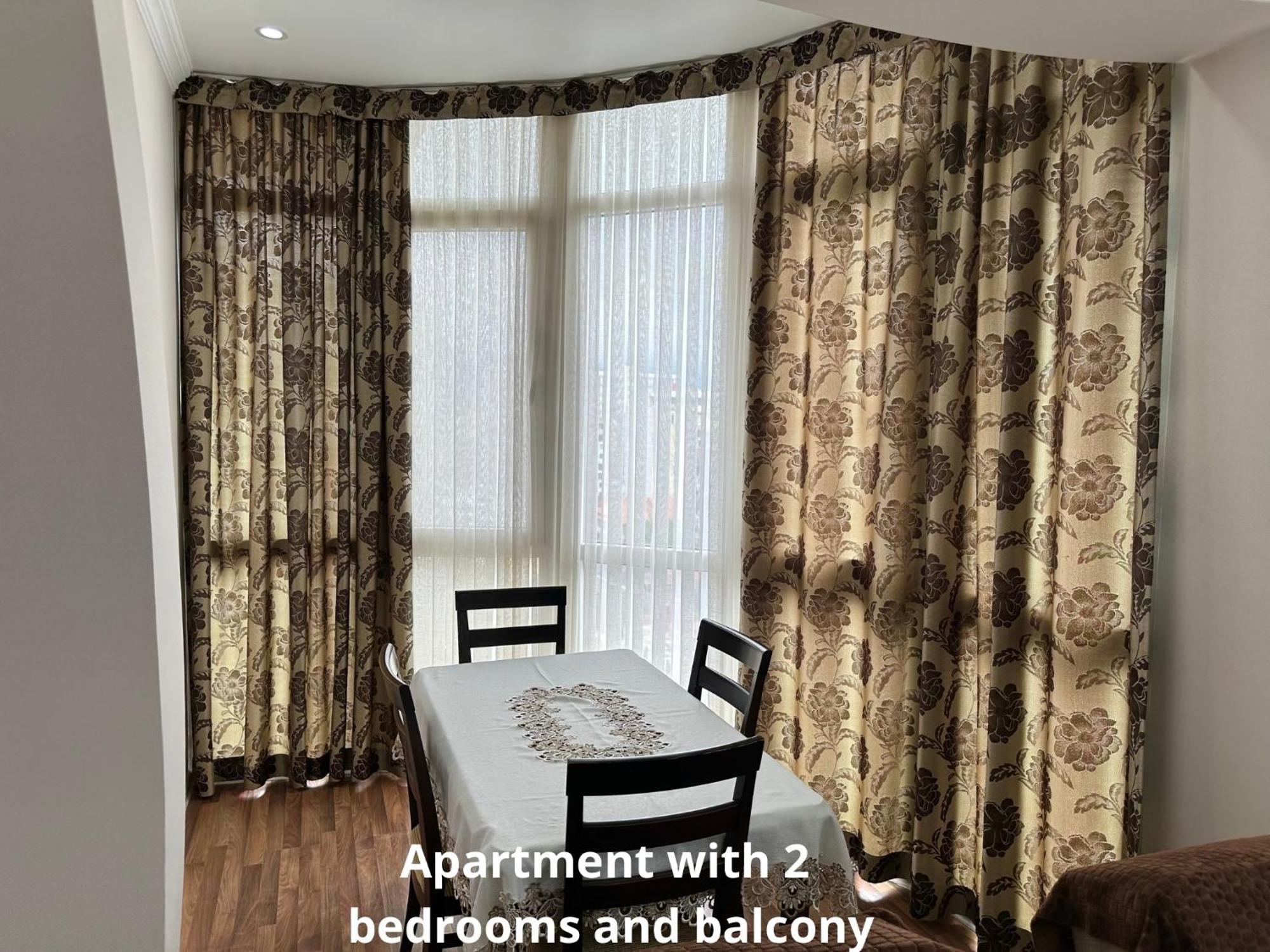 Grand Home Batumi Bagian luar foto