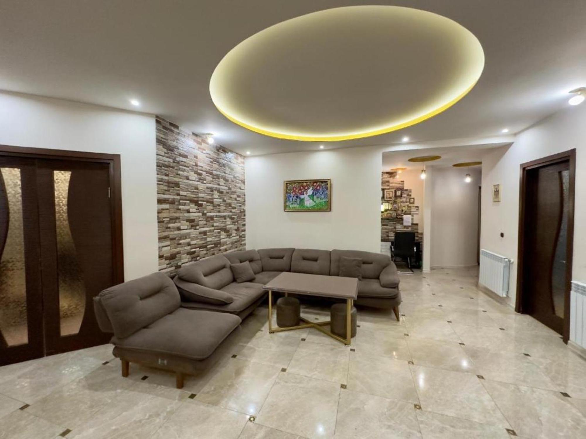 Grand Home Batumi Ruang foto