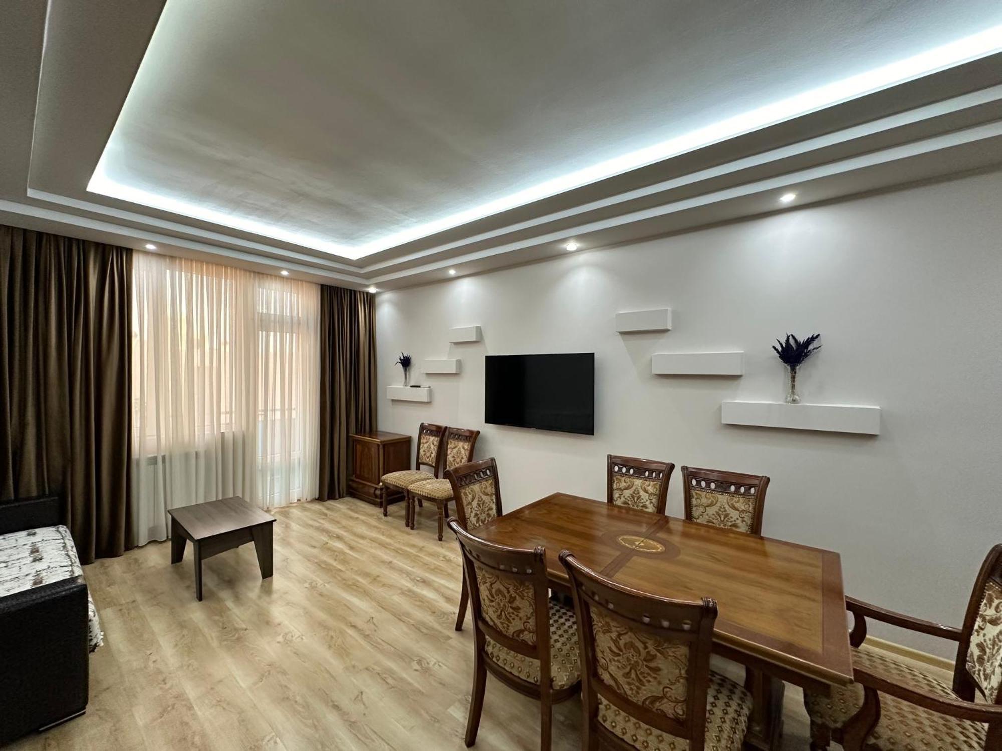 Grand Home Batumi Ruang foto